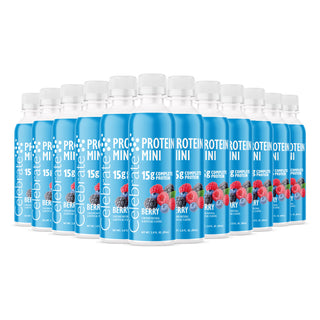 Contenedores múltiples de Proteína Mini Berry sabor sobre un fondo blanco